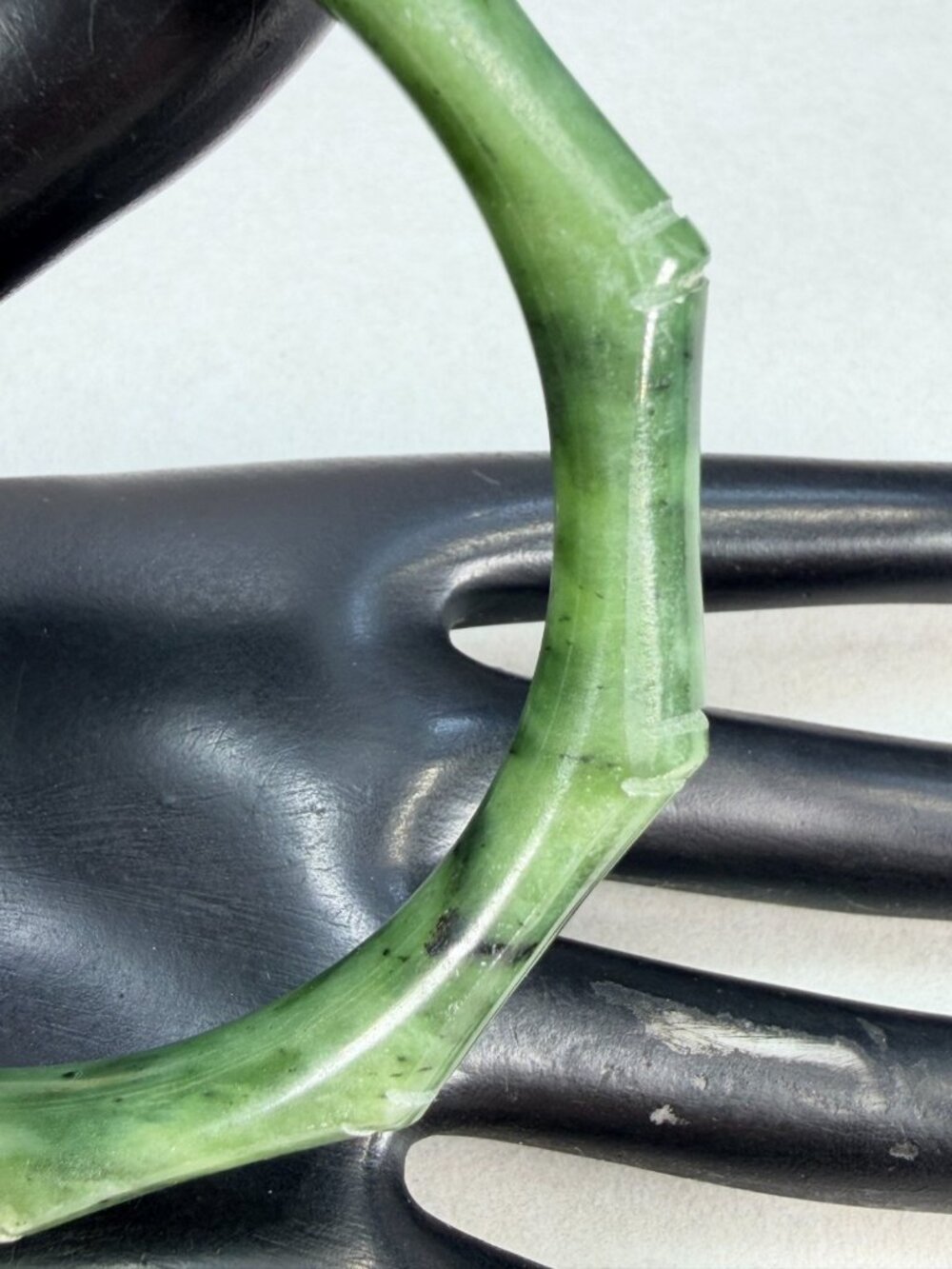 Vintage Green Jade Bamboo Carved Bangle Bracelet Natural Stone 7.3/4" - Picture 6 of 8